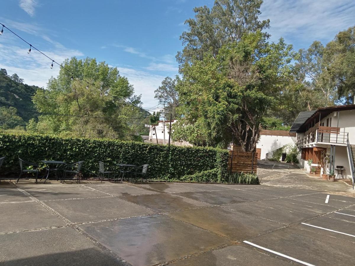 Meson de Valle Hotel Valle de Bravo Exterior foto
